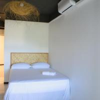 Airport Manini Lodge，位于帕皮提法阿国际机场 - PPT附近的酒店