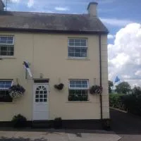 Hill View B&B Silvermines Buget Accomodation，位于Silvermines的酒店
