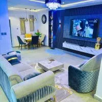 Steph Apartment，位于阿布贾纳姆迪·阿齐基韦国际机场 - ABV附近的酒店