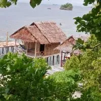 Keruwo Homestay，位于Waisai的酒店