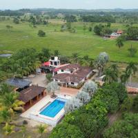 Eco Hotel Torre de Cristal Campestre Cimitarra Santander，位于西米塔拉Cimitarra Airport - CIM附近的酒店