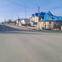 Hostel Erkin，位于卡拉科尔Karakol International Airport - IKG附近的酒店