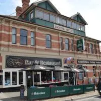 The Empire Hotel Deloraine，位于德洛兰的酒店