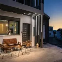 Savvy Apartments，位于Áyioi Dhéka的酒店