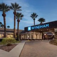 Wyndham Tucson Airport Hotel & Conference Center，位于土桑图森国际机场 - TUS附近的酒店