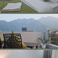 Hotel Foothill by Around stays，位于瑞诗凯诗的酒店