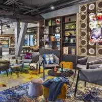 Moxy Lausanne City，位于洛桑的酒店