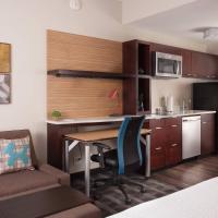 TownePlace Suites by Marriott Charleston Airport/Convention Center，位于查尔斯顿查尔斯顿机场 - CHS附近的酒店