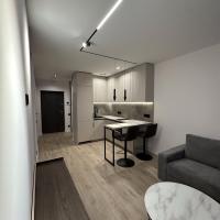 Urban Luxe - Modern luxury apartment with parking space，位于维尔纽斯Pasilaiciai的酒店