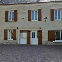 Gite chez Corinne et Marc,位于Rots的酒店