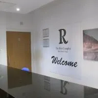 Rooms at The Ritz Complex，位于Desborough的酒店