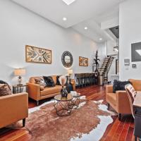 Rustic Chic 4BR for Groups - Bushwick's Finest Stay，位于布鲁克林布什维克的酒店