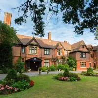 Stanhill Court Hotel, a member of Radisson Individuals，位于霍利的酒店