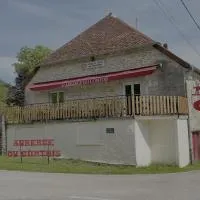 Auberge du Comtois，位于Pont-dʼHéry的酒店