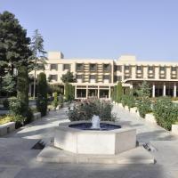 喀布尔塞雷娜酒店，位于喀布尔Hamid Karzai International Airport - KBL附近的酒店
