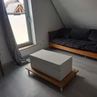 Appartement 4 personnes，位于Jouy的酒店