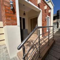 Urban Oasis 2 BEDROOM，位于卡杜纳Kaduna Airport - KAD附近的酒店