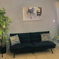 Casa Huésped Amparán，位于华雷斯城亚伯拉罕·冈萨雷斯国际机场 - CJS附近的酒店