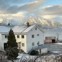 Sognefjord Gjesteheim，位于旺斯内斯的酒店