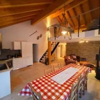 Tga Pilu a cozy and modern chalet on Savognin Ski Slopes with wonderful mountains view，位于萨沃宁的酒店