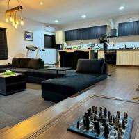 House 12 Two-Bed Studio Apartment，位于伊洛林Ilorin Airport - ILR附近的酒店