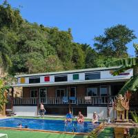 Hangover Chill & Hill Hostel，位于皮皮岛的酒店