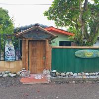 OSA SURF House，位于希门尼斯港Puerto Jimenez Airport - PJM附近的酒店