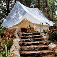El Sendero Glamping，位于昆卡马里斯卡尔拉马尔国际机场 - CUE附近的酒店