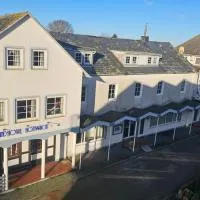 Strandhotel - Budget，位于霍瓦赫特的酒店