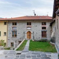 Torretta dela Pescalina - Pescate - Lecco,位于帕斯加特的酒店