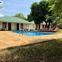 Bristol Cottages Kilimanjaro,位于莫希的酒店