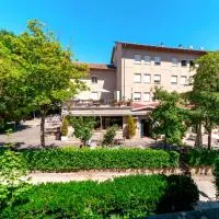 Hotel Falco D'Oro by Falco D'Oro Hotels，位于托莱的酒店