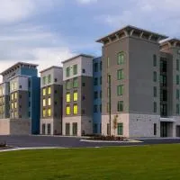 Residence Inn Panama City Beach Pier Park，位于巴拿马城海滩西北佛罗里达海滩国际机场 - ECP附近的酒店