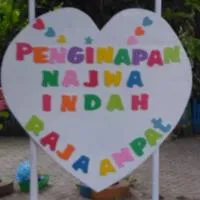 Penginapan Najwa Indah,位于Saonek的酒店