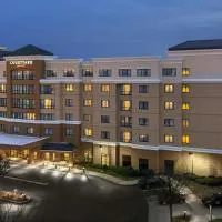 Courtyard by Marriott Newark Elizabeth，位于伊丽莎白的酒店