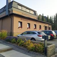 伊尔鲍格才城堡酒店，位于Senningerberg卢森堡机场 - LUX附近的酒店