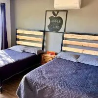 Cabaña 7 APPLE CAMP，位于San Antonio de las Alazanas的酒店