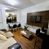 Apto moderno e mobiliado Com Ar, 2andar ocupa 7 pessoas，位于卡鲁阿鲁奥斯卡拉朗杰拉斯机场 - CAU附近的酒店