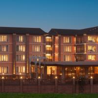 Hotel Ashwatth，位于KakarvittaBhadrapur Airport - BDP附近的酒店