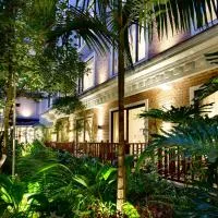 Hotel Thrive, A Tropical Courtyard，位于加德满都的酒店