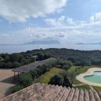 Charming apartment near Spiaggia Bianca，位于Casa Tamponi的酒店