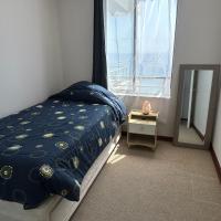 Habitación privada en Depto compartido，位于伊基克阿拉塞纳圣地亚哥国际机场 - IQQ附近的酒店