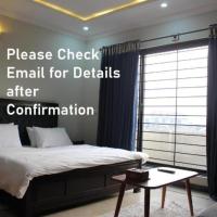 Airways B&B Islamabad Free Airport Pick and Drop，位于伊斯兰堡贝娜齐尔·布托国际机场 - ISB附近的酒店