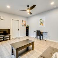 9 Mi to Legoland Cozy Apartment in Winter Haven!，位于温特黑文Winter Haven's Gilbert Airport - GIF附近的酒店