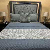 Hotel Las Flores Campeche，位于坎佩切阿尔博托·阿库尼亚·昂盖国际机场 - CPE附近的酒店