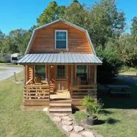 Wanee Lake Golf & RV Resort，位于阿什本的酒店