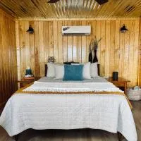BRB - Cozy Bungalow at the Top of the Canyon，位于Jasper的酒店