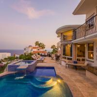 Villa Alegria by Cabo Villas，位于卡波圣卢卡斯的酒店