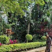 Botanic Hideaway Home, 5km from Mwanza airport，位于姆万扎Mwanza Airport - MWZ附近的酒店