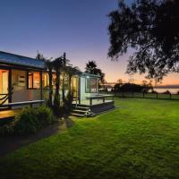 Cooper's Lakeside Cabin，位于罗托鲁瓦罗托路亚国际机场 - ROT附近的酒店